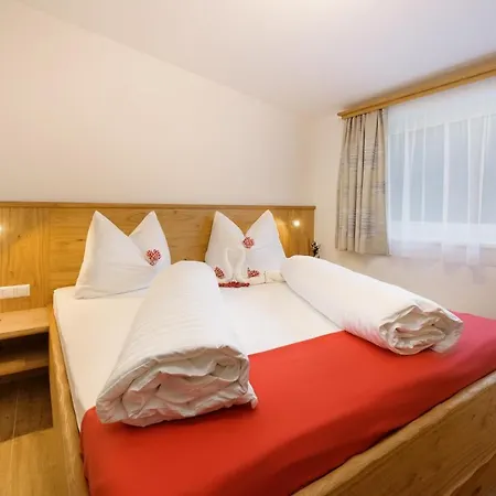 Apartmán Mayrhofer - *